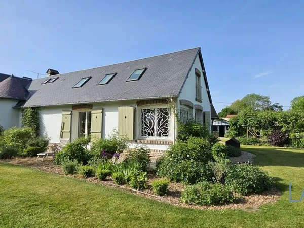 Maison 11 pièces 285 m²