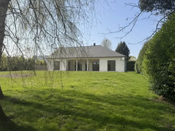 MAISON DE PLAIN PIED BOIS GUILLAUME