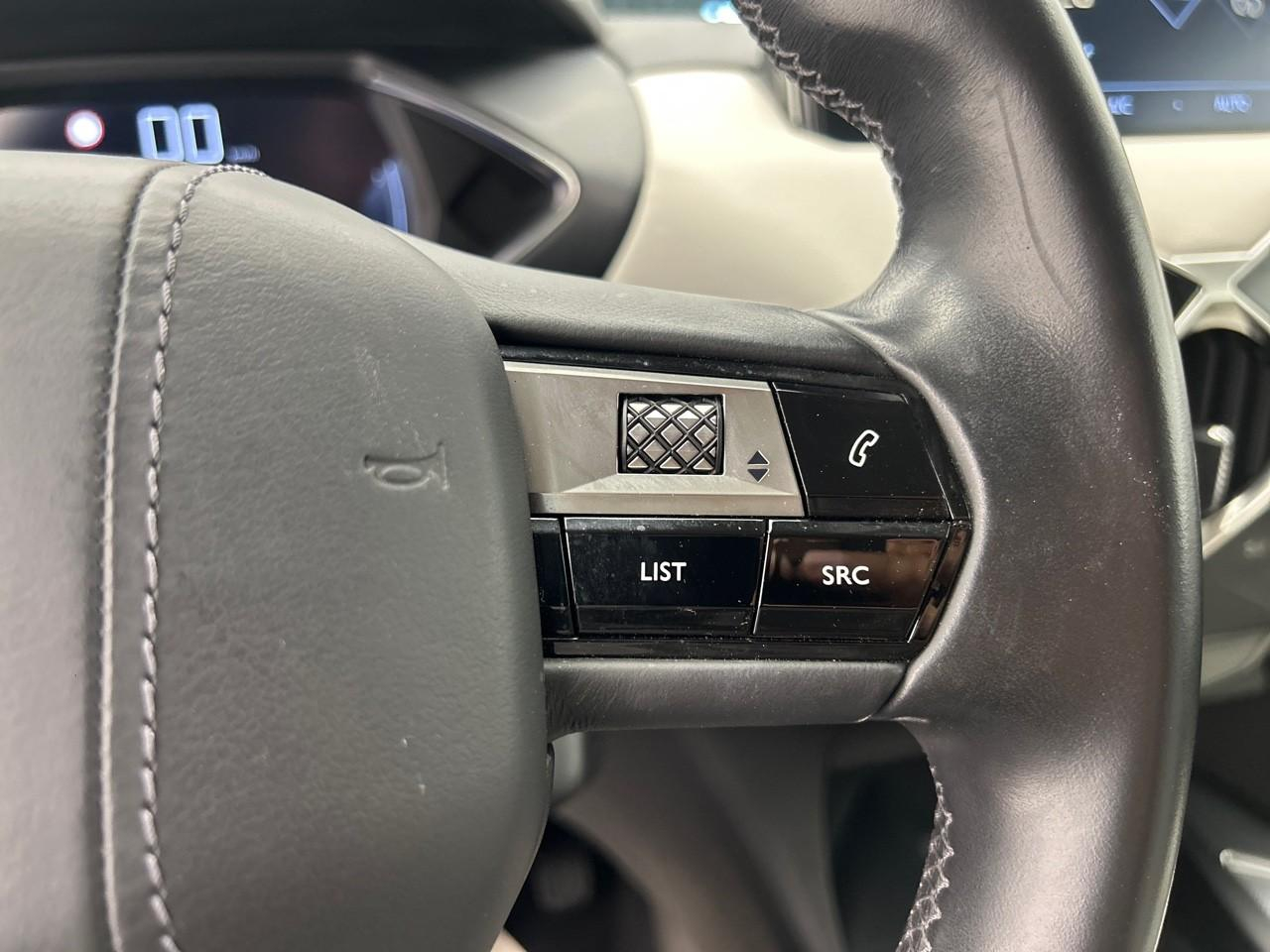 Ds Ds 3 crossback puretech 100 bvm6 connected chic — photo 24