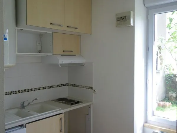 Loue T1 bis quartier Saint Mihiel disponible à partir 21 novembre