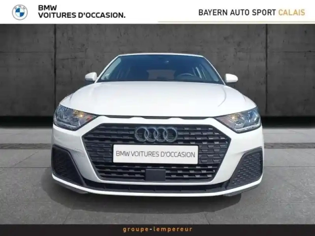 Audi A1 sportback 25 tfsi 95ch — photo 2