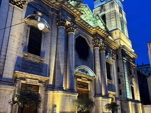 Studio 29 m2 cathédrale de Toulon