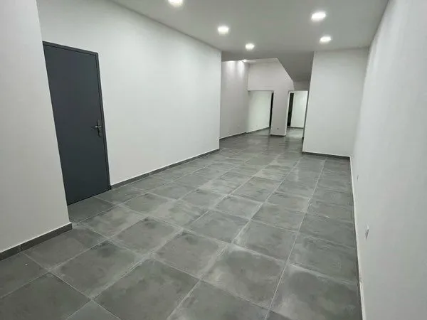 Local commercial 120m2