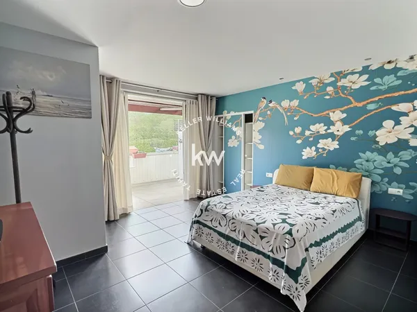 À VENDRE : APPARTEMENT F3 SPACIEUX  PIRAE