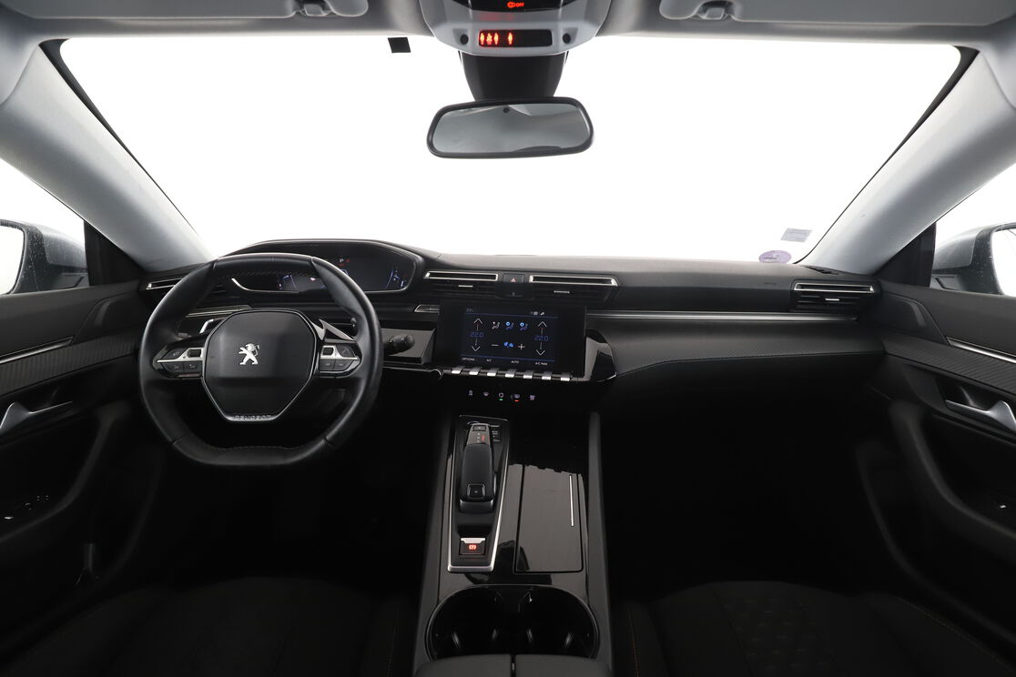 Peugeot 508 SW 1.2 PureTech Active Pack EAT8 — photo 11