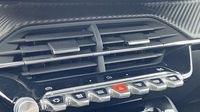 Peugeot 208 e-208 136ch 50 kWh Allure — photo 15
