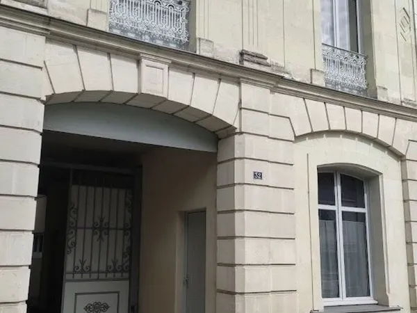 Appartement 1 pièce 52 m²