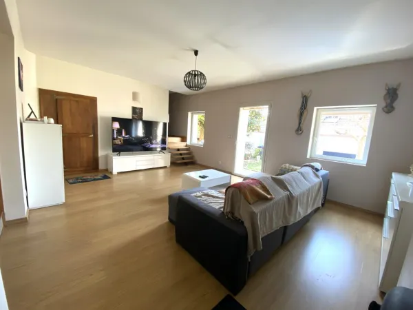 Maison 5 pièces 24 m²