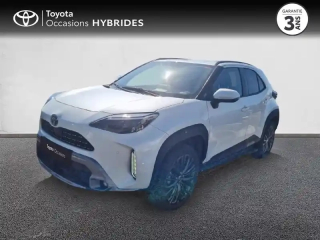 Toyota Yaris cross 116h trail awd-i + marchepieds my22