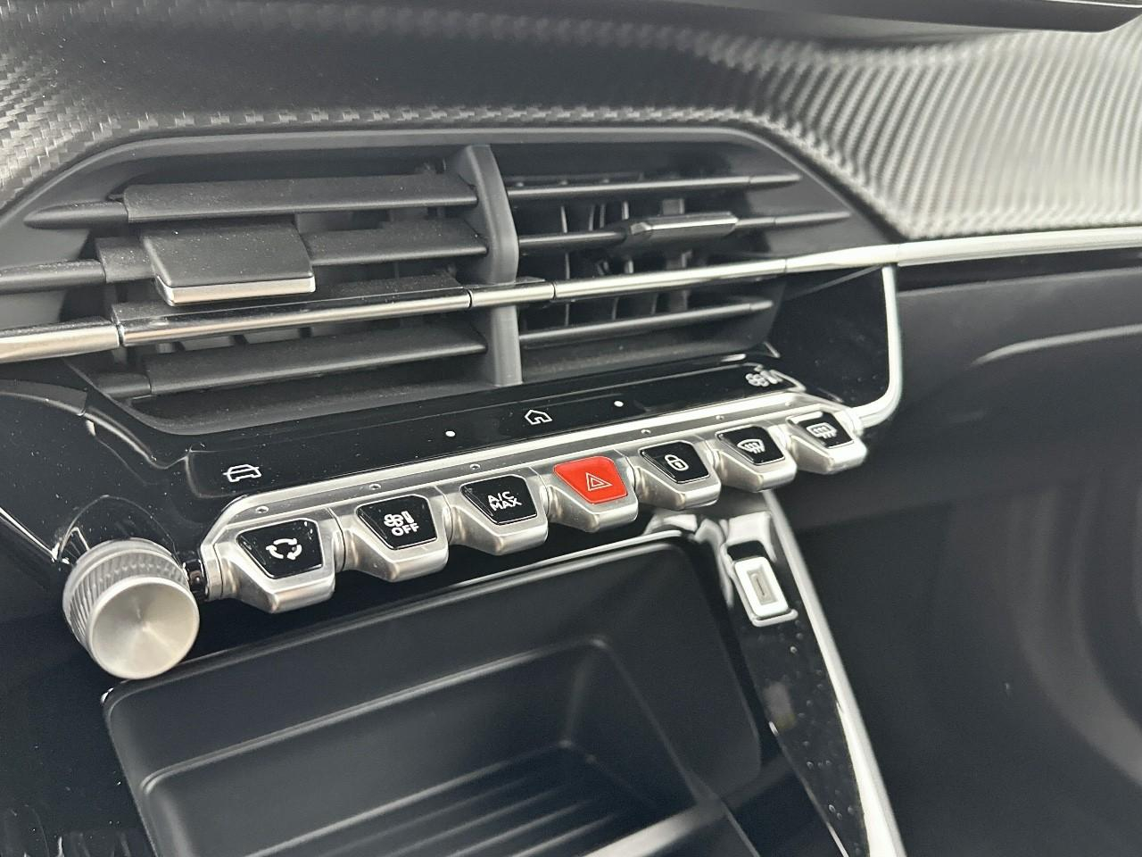 Peugeot 2008 100 s&s bvm6 style — photo 26