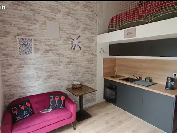 Studio/ mini maison avec jardin
