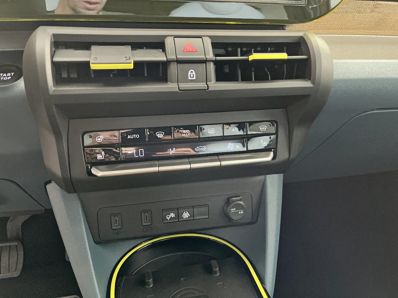 Fiat Grande Panda electrique 113ch la prima — photo 17