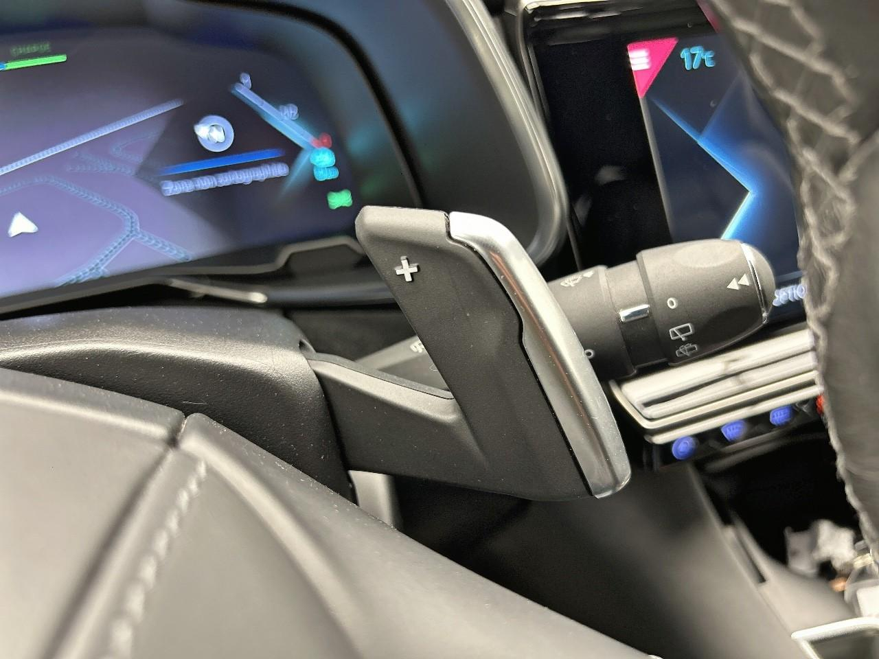 Ds Ds 7 crossback crossback hybride e-tense 300 eat8 4x4 louvre — photo 28