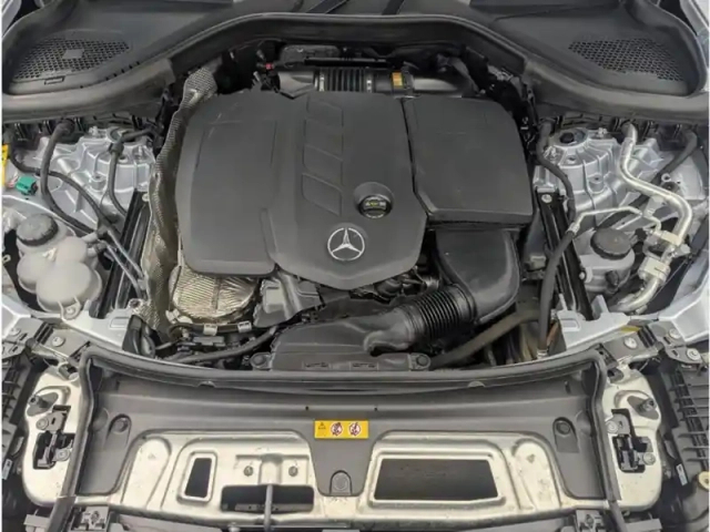 Mercedes Glc suv 300 de 4matic amg line — photo 22