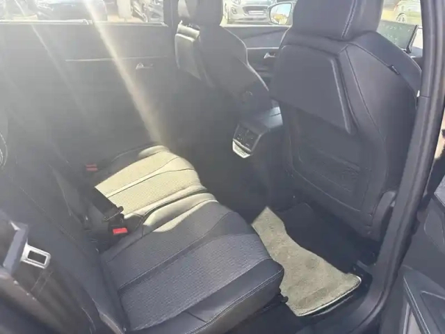 Peugeot 5008 1.5 bluehdi 130ch s&amp;s allure pack eat8 — photo 12