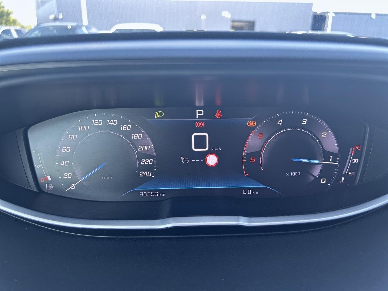 Peugeot 3008 1.5 bluehdi 130ch s&s allure pack eat8 — photo 14