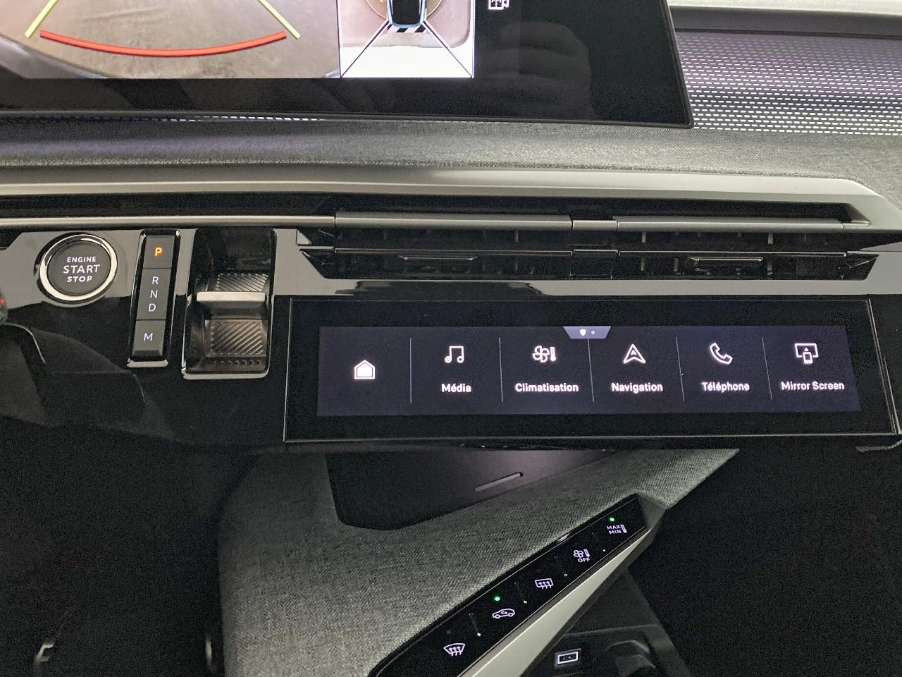 Peugeot 3008 hybrid 145 e-dcs6 gt — photo 17
