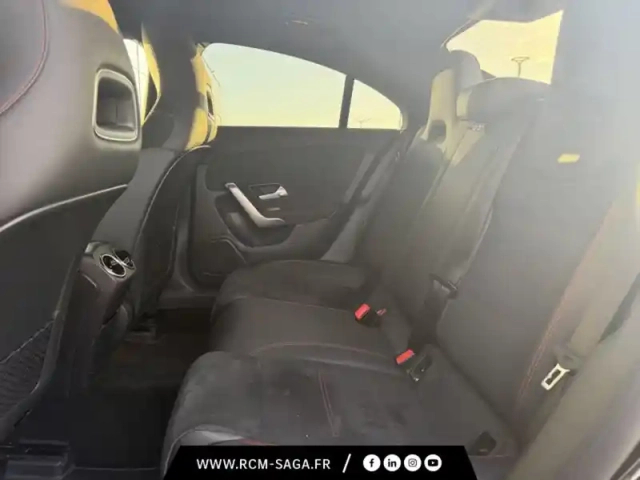 Mercedes Cla coupé 220 d amg line — photo 9