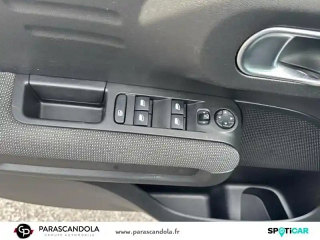 Citroën C3 Aircross puretech 130ch s&amp;s shine e6.d eat6 7cv — photo 12