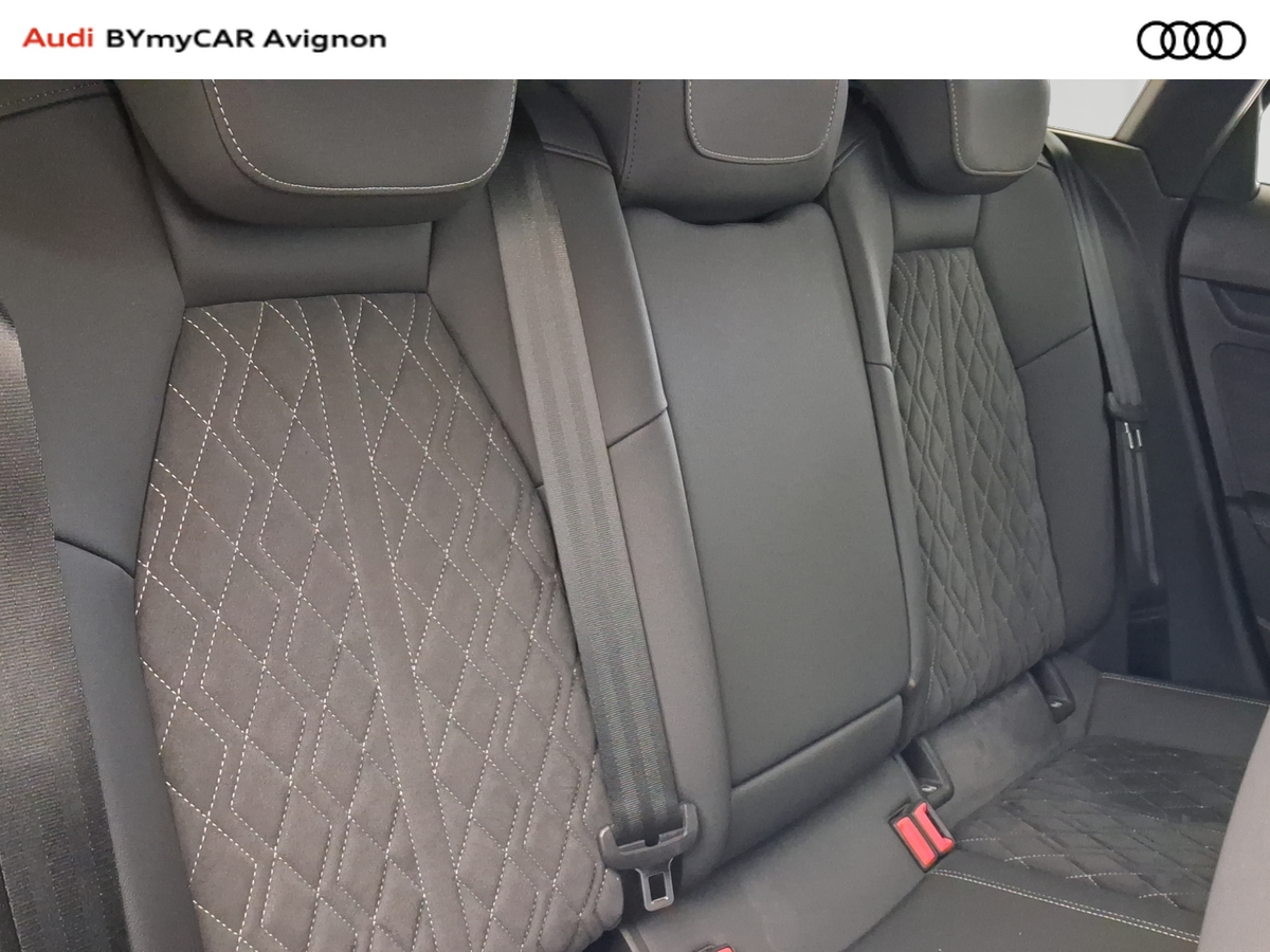Audi A3 Sportback 45 TFSIe 245 S tronic 6 — photo 25