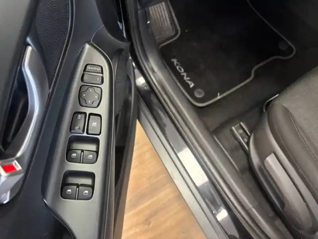 Hyundai Kona electrique 64 kwh - 204 ch — photo 24