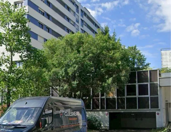 Place de parking à louer