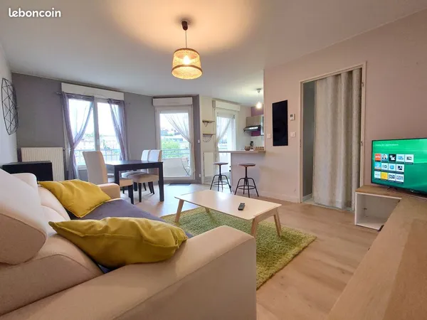T2 meublé avec balcon et garage