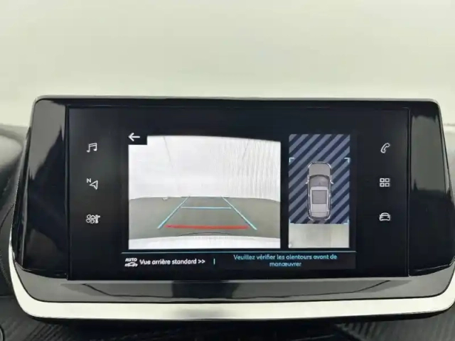 Peugeot 2008 electrique 136 ch — photo 28