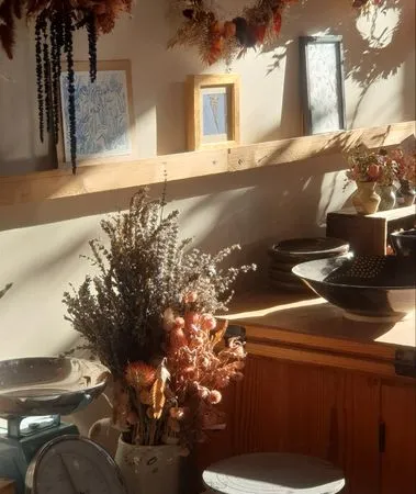 Atelier partagé / céramique, peinture, autres