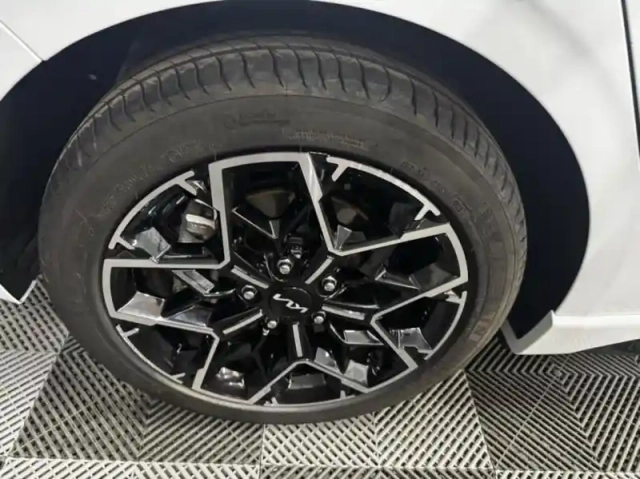 Kia Ceed 1.5 t-gdi 140ch gt-line dct7 my25 — photo 14