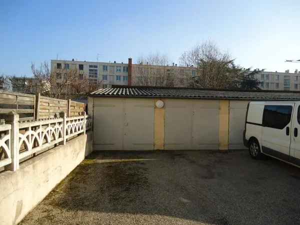 Stationnement Vente Lyon   95€