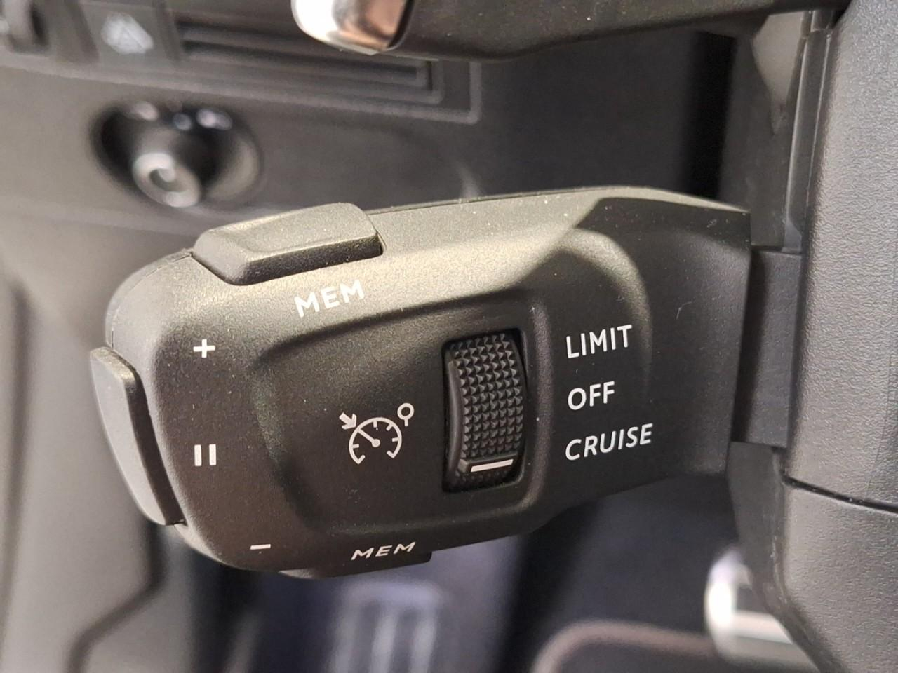 Ds Ds 3 crossback puretech 130 eat8 performance line — photo 19