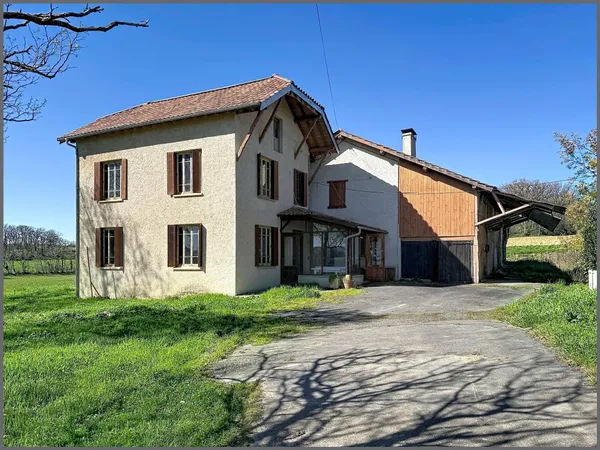 Beaux volumes, Atelier, Dépendances.