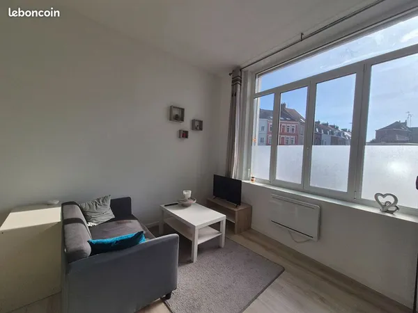 Studio 1 pièce 24 m²