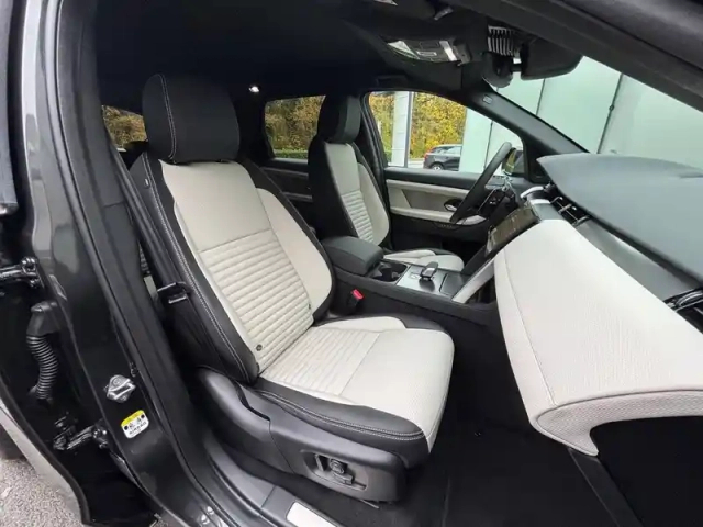 Land Rover Discovery Sport p300e phev awd bva — photo 8