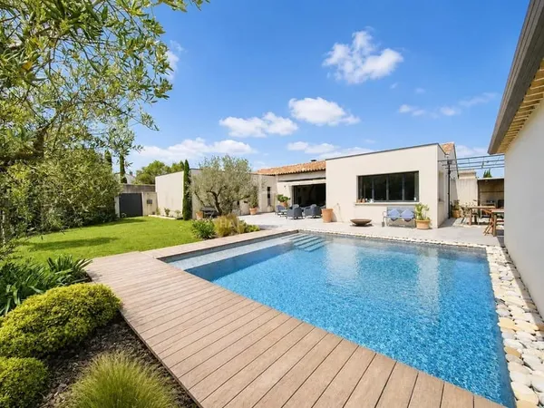 Maison contemporaine de plain-pied