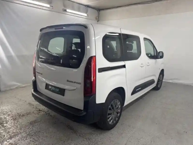 Citroën Berlingo taille m - 1.5 bluehdi 100ch s&amp;s plus 5 places — photo 19