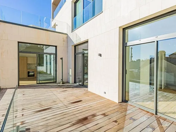 Appartement 3 pièces 108 m²