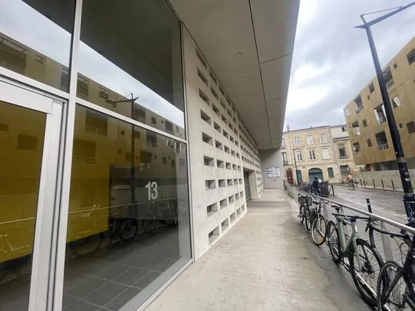Bureaux 190 m²