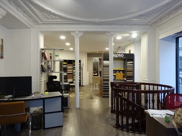 LOCAL COMMERCIAL 105.20 M2 - PARIS 17