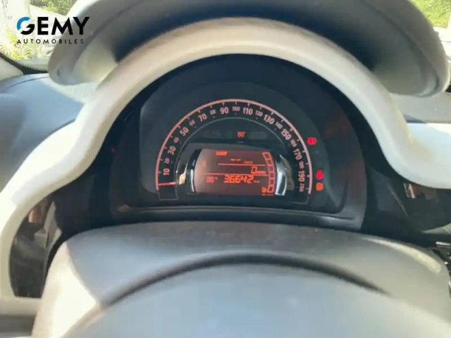 Renault Twingo iii sce 65 — photo 15