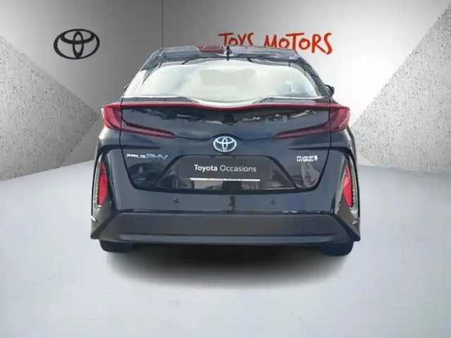 Toyota Prius hybrid rechargeable dynamic pack premium — photo 4