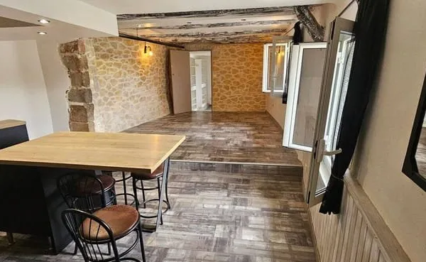 Appartement 1 pièce 51 m²