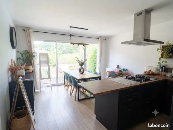 Location maison à GÉVEZÉ