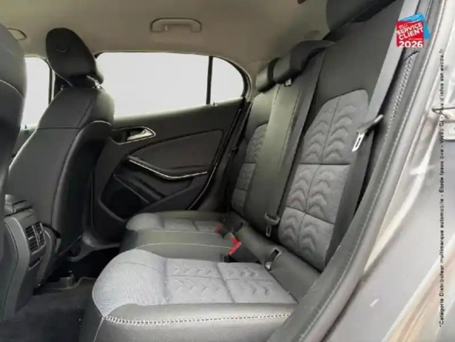 Mercedes Gla 180 122ch sensation 7g-dct euro6d-t — photo 11