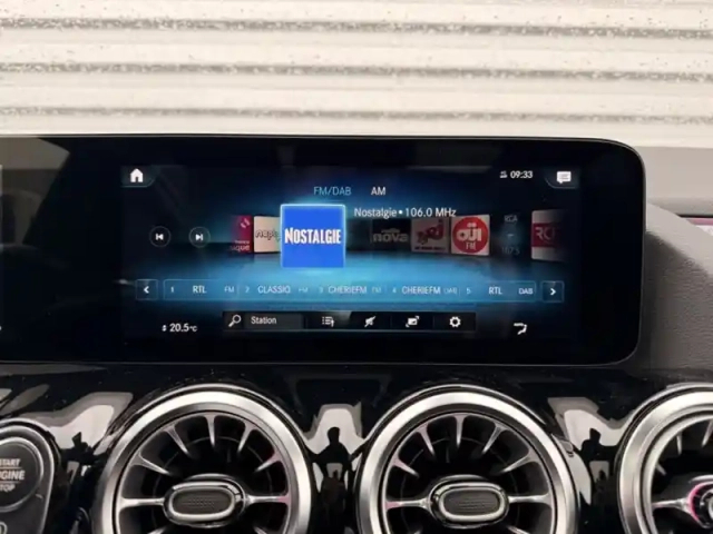 Mercedes Classe B 180 d amg line edition — photo 19