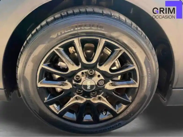 Mini Mini hatch 3 portes cooper 136 ch dkg7 — photo 13