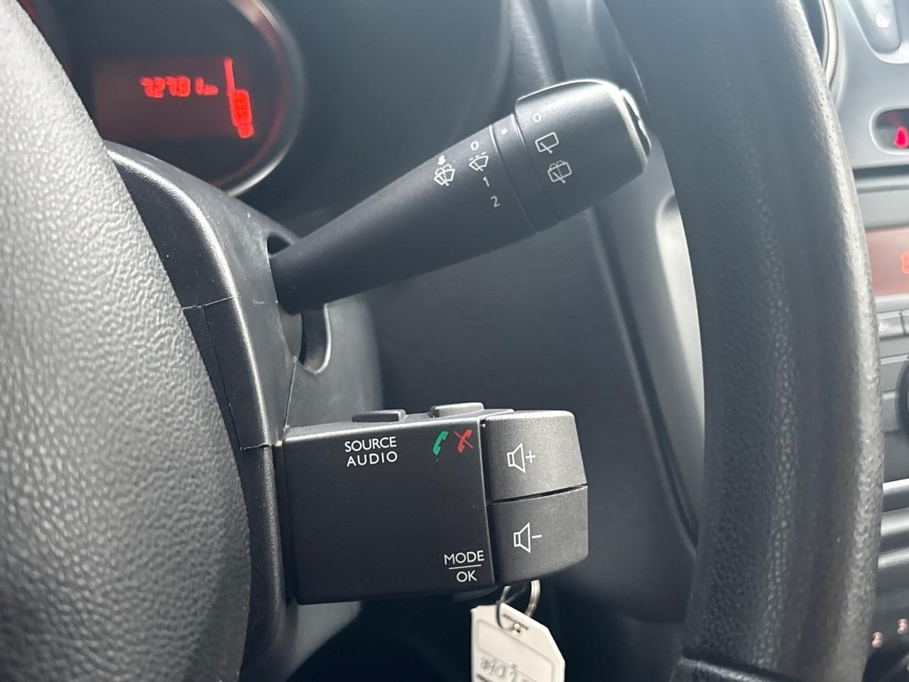 Dacia Lodgy 1.5 blue dci 95ch ambiance — photo 24