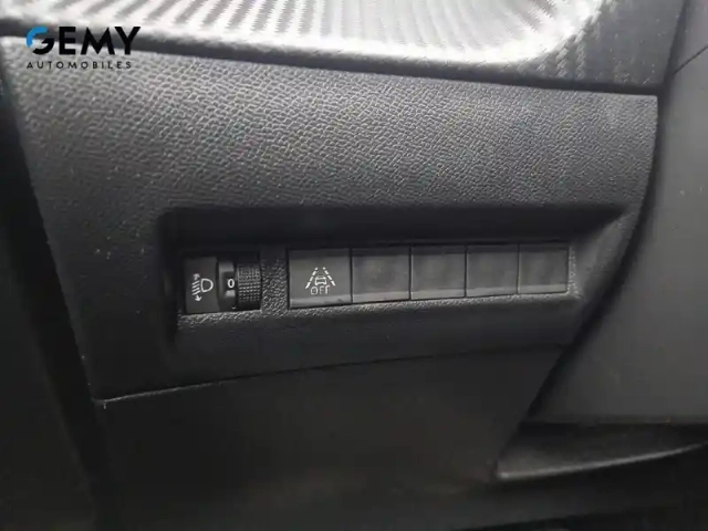 Peugeot 2008 bluehdi 110 s&amp;s bvm6 — photo 69