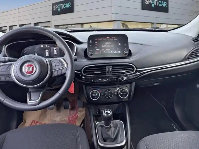 Fiat Tipo 1.0 firefly turbo 100 ch s&amp;s — photo 10